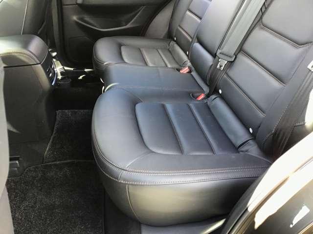 CX-5 2.2 XD Lパッケージ ディーゼルターボ 4WD 2カメラドラレコアダプティブクルーズコン パワーバックゲート オートクルーズ エアコン リアカメラ キーフリー 電動パワーシート アイストップ ターボ TVナビ アドバンスキー アルミホイール ABS(19枚目)