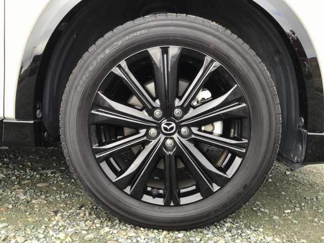 お洒落は足元から♪車の存在感を高めるアルミホイール★