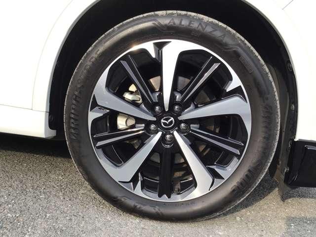 ＣＸ－６０ ３．３　ＸＤハイブリッド　エクスクルーシブ　モダン　ディーゼ　２カメラドラレコシートヒーター＆ベンチレ　３６０°ビュー　衝突軽減ブレーキ　オートハイビーム　追従式クルコン　地上デジタル　サイドカメラ　ＥＴＣ　アルミホイール　横滑り防止装置　パワーシート（12枚目）