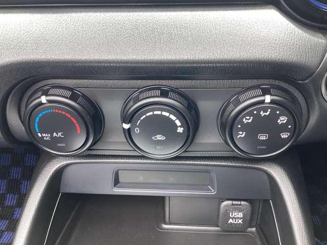 ロードスター １．５　９９０Ｓ　社外マフラーダウンサスフルエアロ衝突被害　プリクラッシュセーフティ　パワーウィンドー　キーフリー　ＥＴＣ車載器　パワステ　エアコン　横滑り防止機能　アルミホイール　盗難防止　ＡＢＳ　エアバッグ（15枚目）