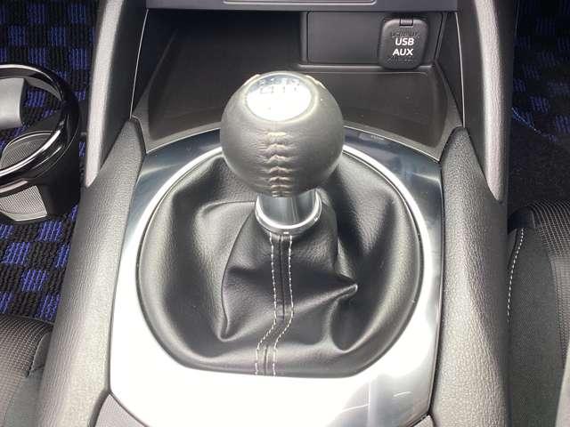 ロードスター １．５　９９０Ｓ　社外マフラーダウンサスフルエアロ衝突被害　プリクラッシュセーフティ　パワーウィンドー　キーフリー　ＥＴＣ車載器　パワステ　エアコン　横滑り防止機能　アルミホイール　盗難防止　ＡＢＳ　エアバッグ（17枚目）