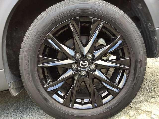 ＣＸ－８ ２．５　２５Ｓ　ブラックトーン　エディション　２カメラドラレコキャプテンシート全方位モ　ＥＴＣ付き　Ｂカメラ　パノラマカメラ　アダプティブクルーズ　フルセグテレビ　盗難防止装置　アルミホイール　Ｐシート　オートエアコン　メモリーナビゲーション（12枚目）