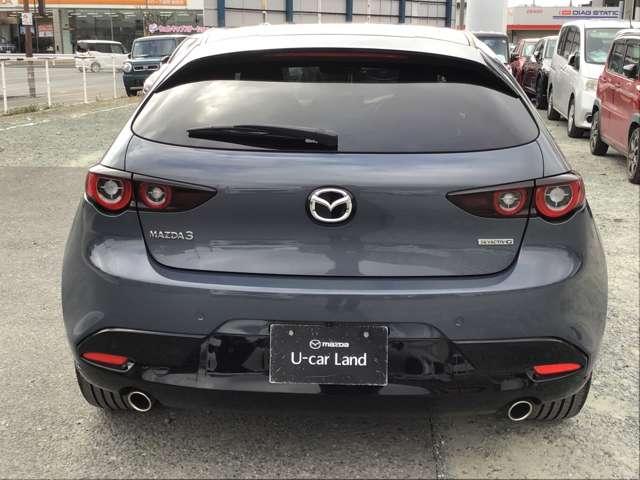 ＭＡＺＤＡ３ファストバック １．５　１５Ｓ　ツーリング　アダプティブクルーズコントロール全方位モ　アダプティブクルーズコントロール　フルセグテレビ　スマートシティブレーキサポート　アイドリングストップ　スマートキー　オートマチックハイビーム　横滑り防止（9枚目）