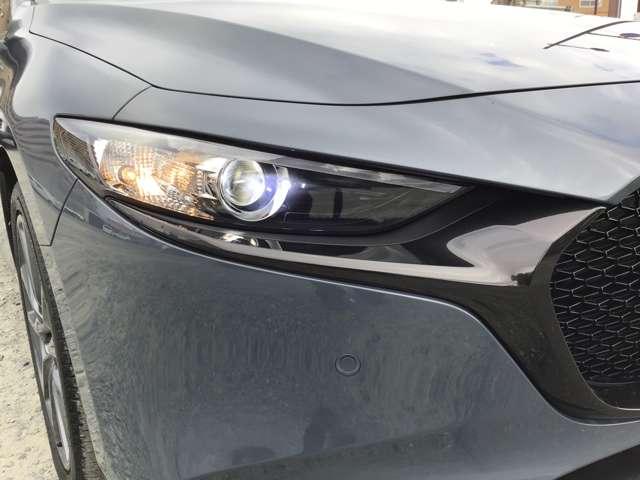 ＭＡＺＤＡ３ファストバック １．５　１５Ｓ　ツーリング　アダプティブクルーズコントロール全方位モ　アダプティブクルーズコントロール　フルセグテレビ　スマートシティブレーキサポート　アイドリングストップ　スマートキー　オートマチックハイビーム　横滑り防止（13枚目）