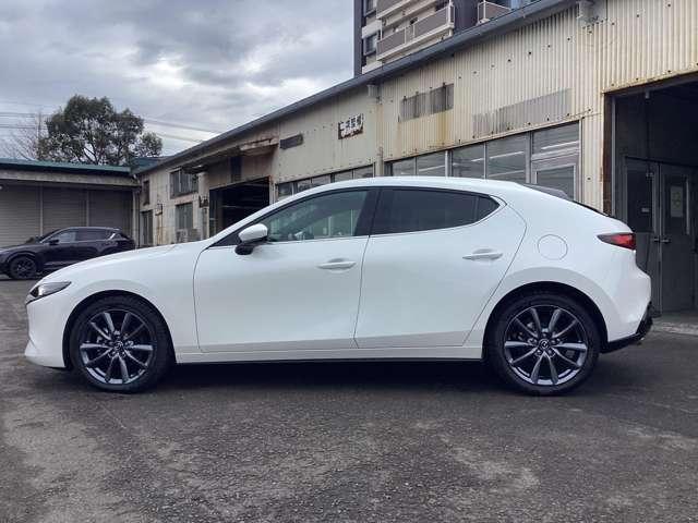 ＭＡＺＤＡ３ファストバック １．８　ＸＤ　プロアクティブ　ツーリング　セレクション　ディ　当社デモアップ車全方位モニターフルセグＴＶ　クリアランスソナー　アイドリングストップ　３６０°ビューモニター　アルミホイール　ターボ　パワーウィンドウ　スマートキー　フルオートエアコン　ＥＴＣ　ＡＣＣ（12枚目）