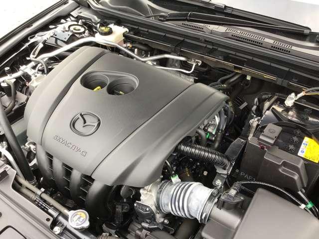ＭＡＺＤＡ３セダン ２．０　２０Ｓ　プロアクティブ　ツーリング　セレクション　シートヒーター全方位モニターアダプティブ　ＥＴＣ　電動シート　シートヒーター　衝突被害軽減システム　オートマチックハイビーム　バックカメラ　アラウンドビューモニター　フルセグテレビ（11枚目）