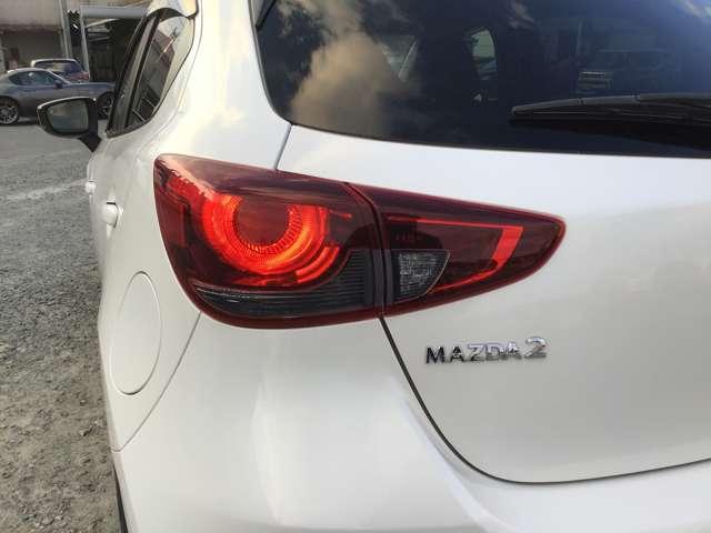 ＭＡＺＤＡ２ １．５　１５Ｓ　プロアクティブ　Ｓパッケージ　クルーズコントロールシートヒーター全方位　全周囲　衝突軽減装置　オートクルーズコントロール　パーキングセンサー　キーフリー　スマートキー　フルセグ　盗難防止装置　フルオートエアコン　ＥＴＣ　パワステ（14枚目）