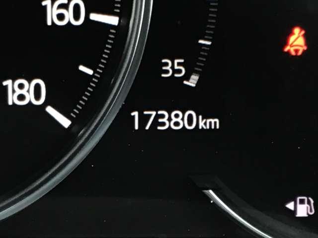 ＣＸ－５ ２．２　ＸＤ　ブラックトーンエディション　ディーゼルターボ　シートヒーター電動リアゲート全方位モニタ　追従式クルコン　バックモニター　Ｐシート　ターボ車　キーレス　ＥＴＣ装備　スマートキー　コーナーセンサー　アイドリングストップ　ナビＴＶ　ＤＳＣ　盗難防止装置（5枚目）