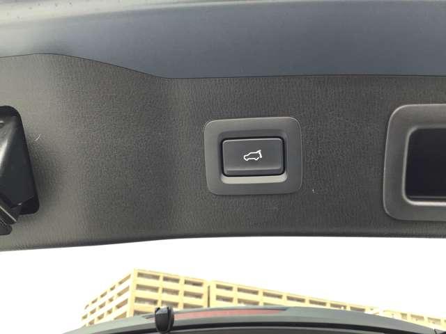 ＣＸ－５ ２．２　ＸＤ　ブラックトーンエディション　ディーゼルターボ　シートヒーター電動リアゲート全方位モニタ　追従式クルコン　バックモニター　Ｐシート　ターボ車　キーレス　ＥＴＣ装備　スマートキー　コーナーセンサー　アイドリングストップ　ナビＴＶ　ＤＳＣ　盗難防止装置（20枚目）