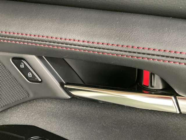 MAZDA3ファストバック 1.5 15S ブラックトーンエディション 2カメラドラレコアダプティブクルーズコン 衝突軽減ブレーキ フルセグ HBC Bカメラ アドバンストキー 横滑り防止装置 キーレス ETC車載器 コーナーセンサー アイドリングストップ オートエアコン(11枚目)