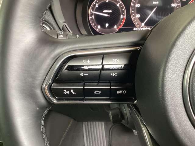 CX-80 3.3 XD Lパッケージ ディーゼルターボ 当社デモアップ車6人乗りウォークスルー アルミホイール フルセグTV オートクルーズコントロール 電動リアゲート パワーシート スマートキー アイドリングストップ シートヒーター バックカメラ ETC(18枚目)