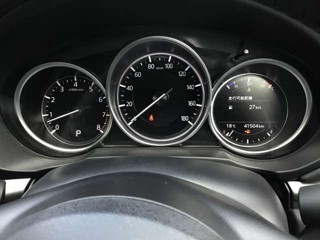 ＣＸ－５ ２．０　２０Ｓ　スマート　エディション　アダプティブクルーズコントロールバックカ　ブレーキサポート　オートＬＥＤ　地デジ　サイドエアバック　横滑り防止装置　アイドリング　盗難防止装置　ＥＴＣ付き　バックモニター　キーレスエントリー　エアコン（4枚目）