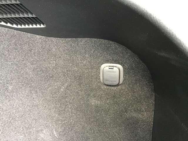 ＣＸ－５ ２．０　２０Ｓ　スマート　エディション　アダプティブクルーズコントロールバックカ　ブレーキサポート　オートＬＥＤ　地デジ　サイドエアバック　横滑り防止装置　アイドリング　盗難防止装置　ＥＴＣ付き　バックモニター　キーレスエントリー　エアコン（16枚目）