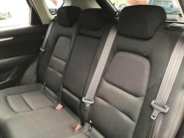 ＣＸ－５ ２．０　２０Ｓ　スマート　エディション　アダプティブクルーズコントロールバックカ　ブレーキサポート　オートＬＥＤ　地デジ　サイドエアバック　横滑り防止装置　アイドリング　盗難防止装置　ＥＴＣ付き　バックモニター　キーレスエントリー　エアコン（18枚目）