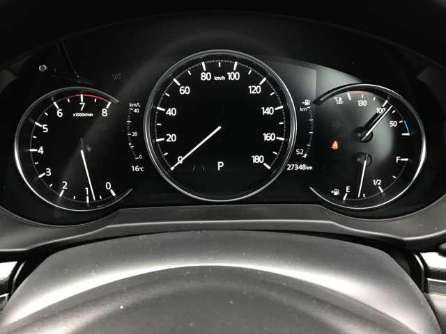 ＣＸ－５ ２．０　２０Ｓ　ブラックトーンエディション　２カメラドラレコアダプティブクルーズコン　アダクティブクルーズコントロール　パワーシート　フルセグ　アルミホイール　スマートキー　ｉ－ｓｔｏｐ　ＥＴＣ　バックカメラ　サイドエアバッグ　オートエアコン（4枚目）