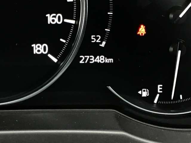 ＣＸ－５ ２．０　２０Ｓ　ブラックトーンエディション　２カメラドラレコアダプティブクルーズコン　アダクティブクルーズコントロール　パワーシート　フルセグ　アルミホイール　スマートキー　ｉ－ｓｔｏｐ　ＥＴＣ　バックカメラ　サイドエアバッグ　オートエアコン（5枚目）