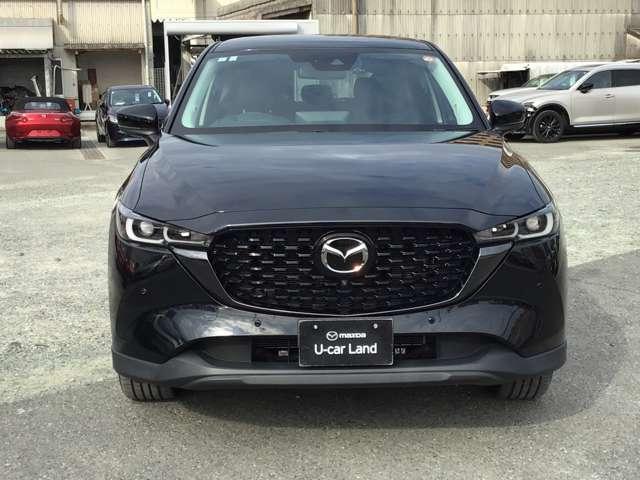 ＣＸ－５ ２．０　２０Ｓ　ブラックトーンエディション　２カメラドラレコアダプティブクルーズコン　アダクティブクルーズコントロール　パワーシート　フルセグ　アルミホイール　スマートキー　ｉ－ｓｔｏｐ　ＥＴＣ　バックカメラ　サイドエアバッグ　オートエアコン（6枚目）