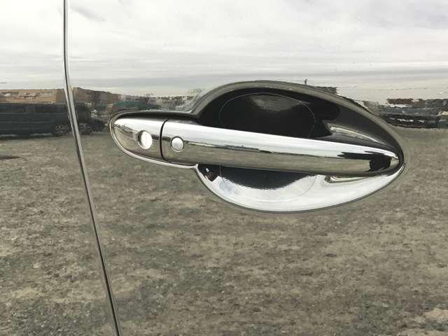 ＣＸ－５ ２．０　２０Ｓ　ブラックトーンエディション　２カメラドラレコアダプティブクルーズコン　アダクティブクルーズコントロール　パワーシート　フルセグ　アルミホイール　スマートキー　ｉ－ｓｔｏｐ　ＥＴＣ　バックカメラ　サイドエアバッグ　オートエアコン（10枚目）