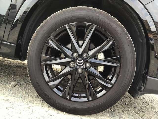 ＣＸ－５ ２．０　２０Ｓ　ブラックトーンエディション　２カメラドラレコアダプティブクルーズコン　アダクティブクルーズコントロール　パワーシート　フルセグ　アルミホイール　スマートキー　ｉ－ｓｔｏｐ　ＥＴＣ　バックカメラ　サイドエアバッグ　オートエアコン（12枚目）