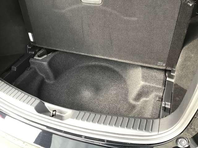 ＣＸ－５ ２．０　２０Ｓ　ブラックトーンエディション　２カメラドラレコアダプティブクルーズコン　アダクティブクルーズコントロール　パワーシート　フルセグ　アルミホイール　スマートキー　ｉ－ｓｔｏｐ　ＥＴＣ　バックカメラ　サイドエアバッグ　オートエアコン（18枚目）