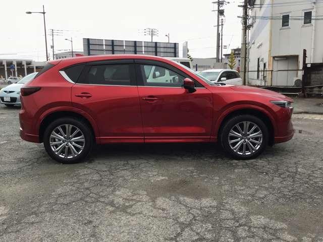 ＣＸ－５ ２．２　ＸＤ　エクスクルーシブ　モード　ディーゼルターボ　２カメラドラレコアダプティブクルーズコン　地デジ　盗難防止装置　キーレス　クリアランスソナー　サイドカメラ　オートＬＥＤ　ＥＴＣ　ヒーター　パワーシート　ＡＡＣ　ターボ　メモリーナビ　Ｉストップ（7枚目）