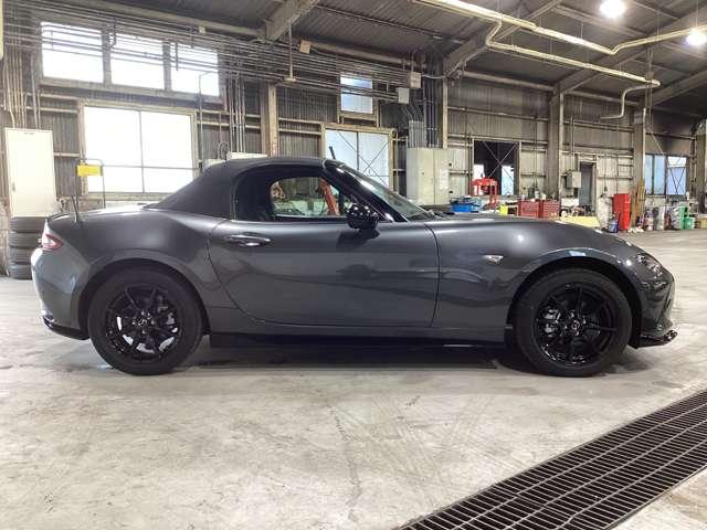 ロードスター 1.5 S スペシャルパッケージ オートエグゼフルエアロマフラーシートヒー Wエアバック アドバンスドキー 地デジ 盗難防止装置 パワステ 横滑防止装置 運転席エアバッグ TV ABS パーキングセンサー キーフリー アルミホイール(8枚目)