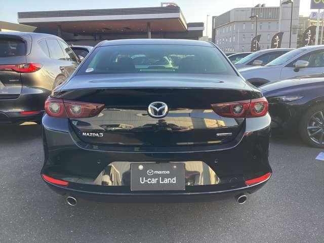 ＭＡＺＤＡ３セダン ２．０　２０Ｓ　プロアクティブ　ツーリング　セレクション　当社デモアップ車全方位モニターフルセグＴＶ　ＥＴＣ　電動シート　シートヒーター　衝突被害軽減システム　オートマチックハイビーム　バックカメラ　アダプティブクルーズ　アラウンドビューモニター（9枚目）