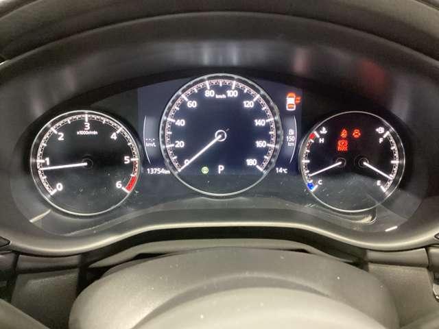 ＭＡＺＤＡ３ファストバック １．８　ＸＤ　ツーリング　ディーゼルターボ　当社デモアップ車アダプティブクルーズコン　アダプティブクルーズコントロール　電動シート　オートマチックハイビーム　シートヒーター　全周囲カメラ　衝突被害軽減システム　ＥＴＣ　バックカメラ（4枚目）