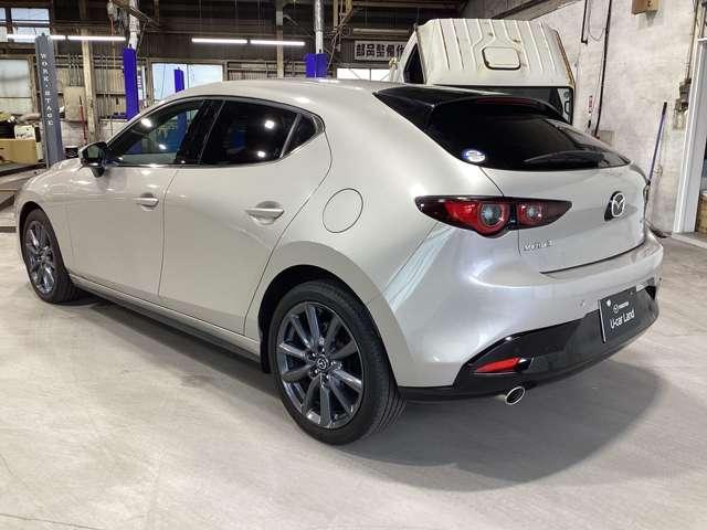 ＭＡＺＤＡ３ファストバック １．８　ＸＤ　ツーリング　ディーゼルターボ　当社デモアップ車アダプティブクルーズコン　アダプティブクルーズコントロール　電動シート　オートマチックハイビーム　シートヒーター　全周囲カメラ　衝突被害軽減システム　ＥＴＣ　バックカメラ（11枚目）