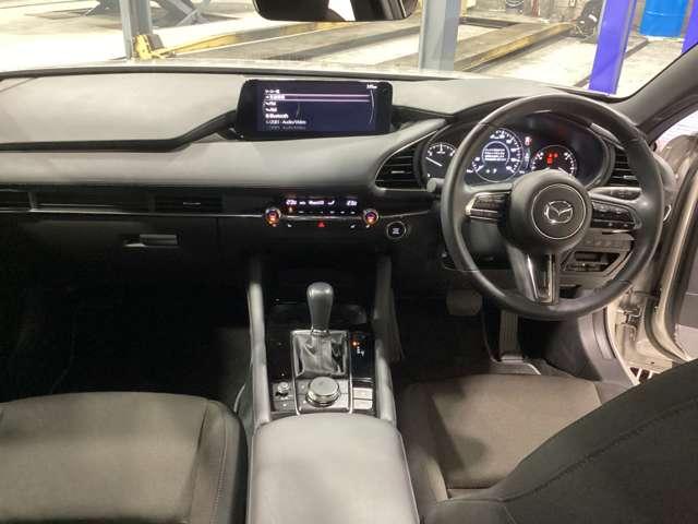 ＭＡＺＤＡ３ファストバック １．８　ＸＤ　ツーリング　ディーゼルターボ　当社デモアップ車アダプティブクルーズコン　アダプティブクルーズコントロール　電動シート　オートマチックハイビーム　シートヒーター　全周囲カメラ　衝突被害軽減システム　ＥＴＣ　バックカメラ（14枚目）