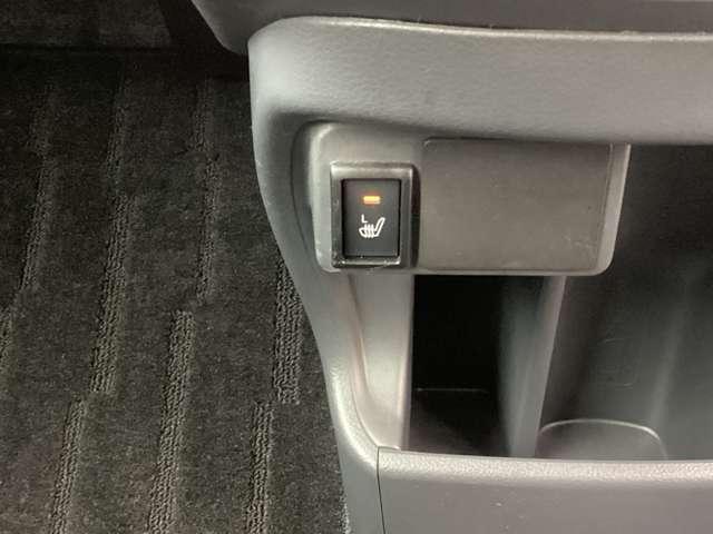 フレアクロスオーバー ６６０　ＸＳ　シートヒーターディスチャージライトＣＤ衝突　シ－トヒ－タ－　Ｓエネチャージ　盗難警報装置　スマートキー　助手席エアバッグ　オートエアコン　ＥＳＣ　キーレスエントリー　パワーウインドウ　アルミホイール（17枚目）