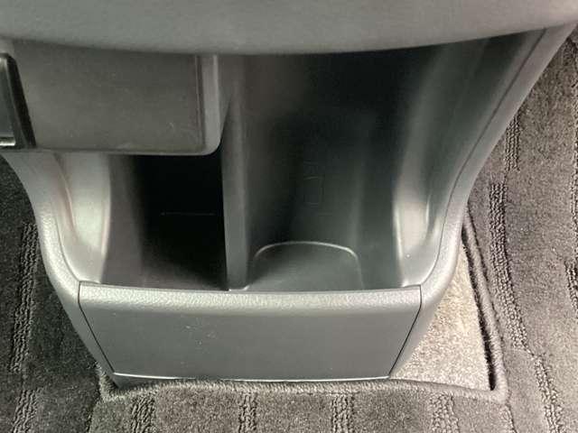 フレアクロスオーバー ６６０　ＸＳ　シートヒーターディスチャージライトＣＤ衝突　シ－トヒ－タ－　Ｓエネチャージ　盗難警報装置　スマートキー　助手席エアバッグ　オートエアコン　ＥＳＣ　キーレスエントリー　パワーウインドウ　アルミホイール（18枚目）