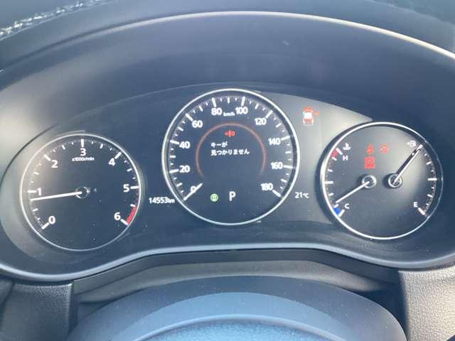 ＣＸ－３０ １．８　ＸＤ　レトロスポーツエディション　ディーゼルターボ　当社サービスカーアップ車全方位モニターフ　レーダークルーズコントロール　フルセグＴＶ　運転席パワーシート　バックカメラ　オートマチックハイビーム　イモビライザー　オートエアコン　メモリーナビ（4枚目）