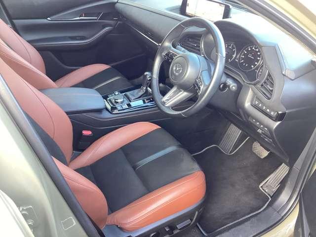 ＣＸ－３０ １．８　ＸＤ　レトロスポーツエディション　ディーゼルターボ　当社サービスカーアップ車全方位モニターフ　レーダークルーズコントロール　フルセグＴＶ　運転席パワーシート　バックカメラ　オートマチックハイビーム　イモビライザー　オートエアコン　メモリーナビ（11枚目）