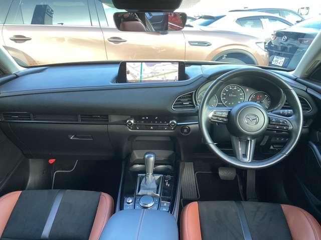 ＣＸ－３０ １．８　ＸＤ　レトロスポーツエディション　ディーゼルターボ　当社サービスカーアップ車全方位モニターフ　レーダークルーズコントロール　フルセグＴＶ　運転席パワーシート　バックカメラ　オートマチックハイビーム　イモビライザー　オートエアコン　メモリーナビ（12枚目）