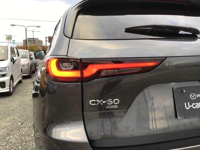 ＣＸ－６０ ３．３　ＸＤハイブリッド　エクスクルーシブ　スポーツ　ディー　アダプティブ７クルーズコントロール全方位　ＭＲＣＣ　スマートキー　横滑り防止装置　ＬＥＤヘッドライト　メモリーナビ　ＥＴＣ　シートヒーター　オートハイビーム　パワーシート　バックカメラ　４ＷＤ　ターボ（14枚目）