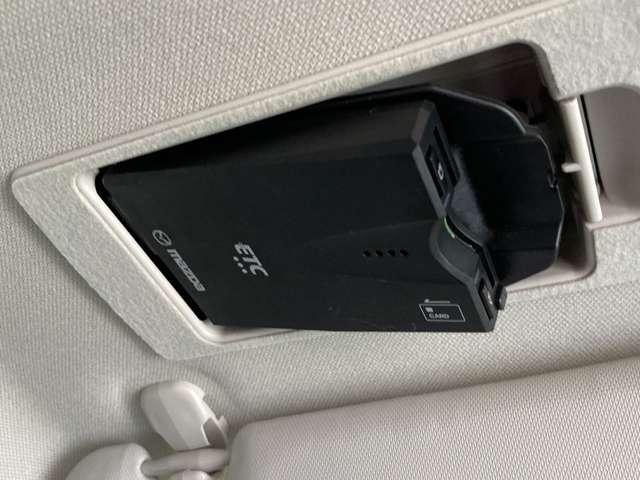 ＣＸ－３ １．５　１５Ｓ　アーバン　ドレッサー　アダプティブクルーズコントロール全方位モ　クリソナ　ＨＢＣ　レーダークルコン　ＤＶＤ再生　ＥＴＣ　フルセグ　衝突被害軽減システム　メモリーナビ　シートヒーター　アイドリングストップ　バックカメラ（6枚目）