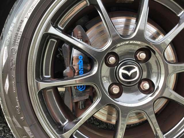 ロードスター １．５　９９０Ｓ　衝突被害軽減ブレーキレーンキープアシスト　プリクラッシュセーフティ　パワーウィンドー　キーフリー　ＥＴＣ車載器　パワステ　エアコン　横滑り防止機能　アルミホイール　盗難防止　ＡＢＳ　エアバッグ（12枚目）