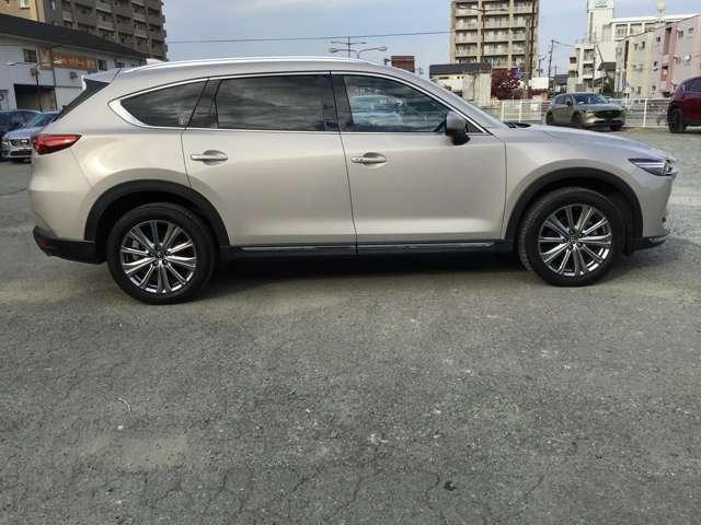 CX-8 2.2 XD エクスクルーシブ モード ディーゼルターボ サンルーフ電動リアゲートアダプティブクル 360度ビュー オートハイビーム パワーゲート LEDヘッドライト サンルーフ ETC シートヒーター エアコン スマートキー アルミホイール 横滑り防止装置(11枚目)