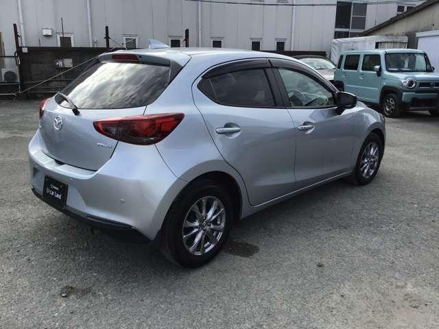 MAZDA2 1.5 15S プロアクティブ スマート エディションII 2カメラドラレコアダプティブクルーズコン 360°ビューカメラ DVDプレーヤー コーナーセンサー 衝突軽減ブレーキ オートエアコン ETC オートマチックハイビーム フルセグ シートヒーター(12枚目)