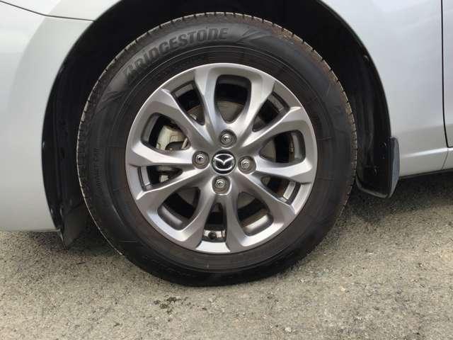 MAZDA2 1.5 15S プロアクティブ スマート エディションII 2カメラドラレコアダプティブクルーズコン 360°ビューカメラ DVDプレーヤー コーナーセンサー 衝突軽減ブレーキ オートエアコン ETC オートマチックハイビーム フルセグ シートヒーター(15枚目)