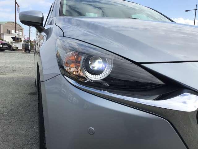 MAZDA2 1.5 15S プロアクティブ スマート エディションII 2カメラドラレコアダプティブクルーズコン 360°ビューカメラ DVDプレーヤー コーナーセンサー 衝突軽減ブレーキ オートエアコン ETC オートマチックハイビーム フルセグ シートヒーター(16枚目)