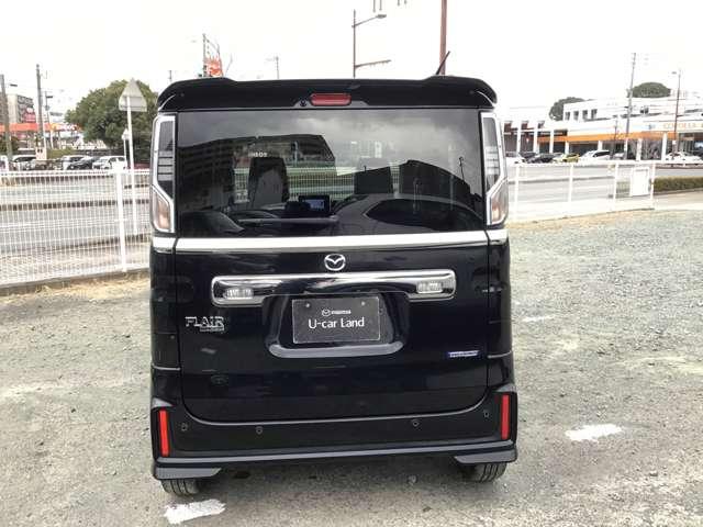 ���A�o���p�[�ɂ̓o�b�N�Z���T�[���t���Ă܂�