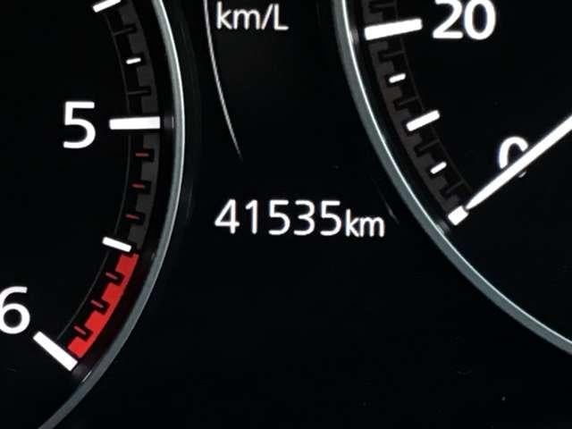 ＭＡＺＤＡ３ファストバック １．８　ＸＤ　プロアクティブ　ツーリング　セレクション　ディ　２カメラドラレコシートヒーター全方位モニ　オートクルーズコントロール　ＴＶ　クリアランスソナー　衝突被害軽減システム　スマートキー　パワーシート　シートヒーター　アルミホイール　フルオートエアコン（5枚目）