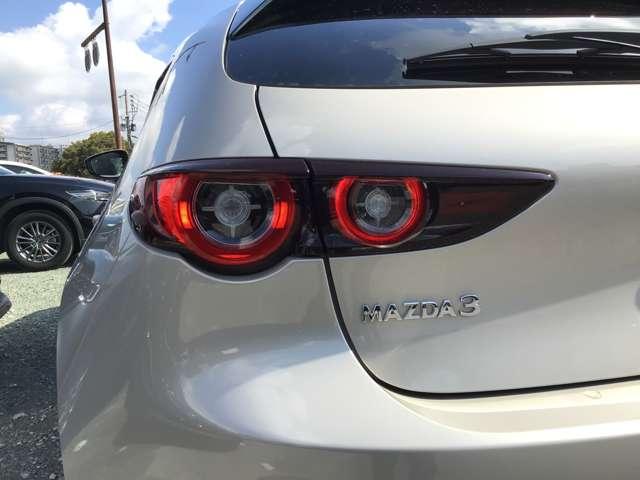 ＭＡＺＤＡ３ファストバック １．８　ＸＤ　プロアクティブ　ツーリング　セレクション　ディ　２カメラドラレコシートヒーター全方位モニ　オートクルーズコントロール　ＴＶ　クリアランスソナー　衝突被害軽減システム　スマートキー　パワーシート　シートヒーター　アルミホイール　フルオートエアコン（14枚目）