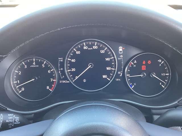 �X�|�[�e�B����������R�A���[�^�[���C���t�H���[�V������ʂɂ͕��ϔR��A�u�ԔR��A�㑱�\�����Ȃǂ�\���o���܂���