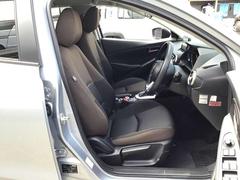 ☆フロント座席シート廻り☆　☆ドライブを快適に楽しむための前席空間☆クルマとの一体感が心地よいフロントシート☆ 2