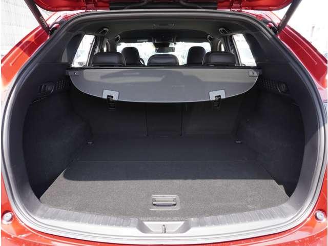 ＣＸ－５ ２．５　２５Ｓ　スポーツ　アピアランス　ナビ　テレビ　ＥＴＣ　フルセグテレビ　電動Ｒゲート　Ｅｔｃ　衝突軽減ブレーキ　パワーシート　横滑り防止装置　レーダークルーズコントロール　クリアランスソナー　Ｂカメラ　メモリーナビ　シートヒーター（23枚目）