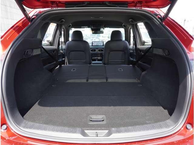 ＣＸ－５ ２．５　２５Ｓ　スポーツ　アピアランス　ナビ　テレビ　ＥＴＣ　フルセグテレビ　電動Ｒゲート　Ｅｔｃ　衝突軽減ブレーキ　パワーシート　横滑り防止装置　レーダークルーズコントロール　クリアランスソナー　Ｂカメラ　メモリーナビ　シートヒーター（24枚目）