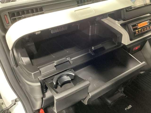 フレアワゴン ６６０　ハイブリッド　ＸＧ　衝突被害軽減ブレーキバックカメラナビＴＶ　横滑防止装置　誤発進抑制機能　キーフリー　スマートキー　Ｉストップ　両側スライドドア　フルセグ　オートエアコン　ＷエアＢ　コーナーセンサー　ベンチシート（37枚目）